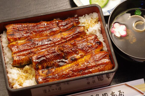 富士川町 蚕感日 創業100年の味 名物大蒲焼「国本屋」うなぎ料理